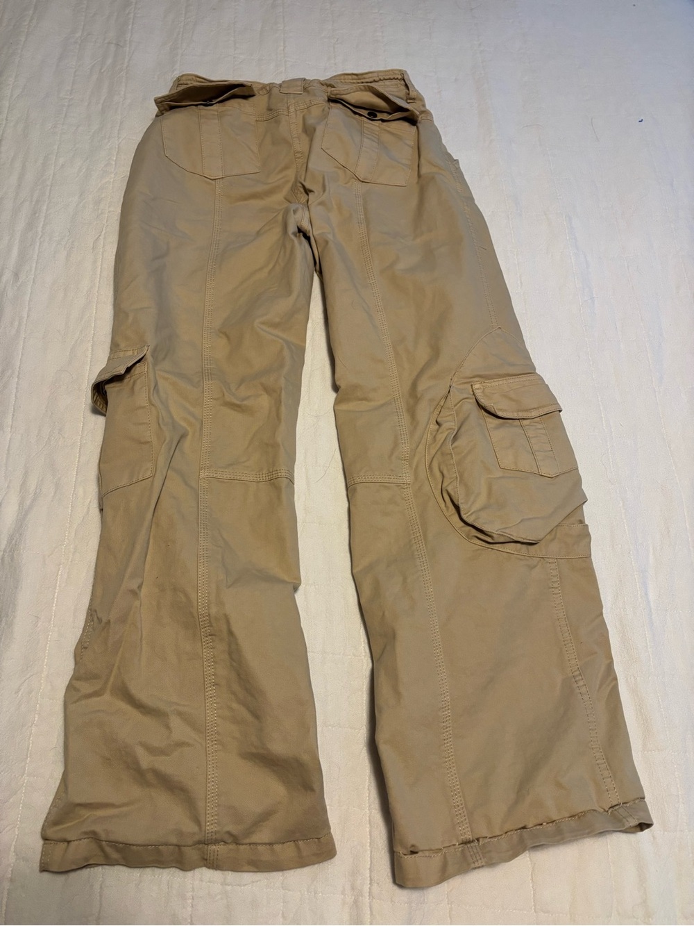Women’s Brandy Melville Khaki Cargo Pants -